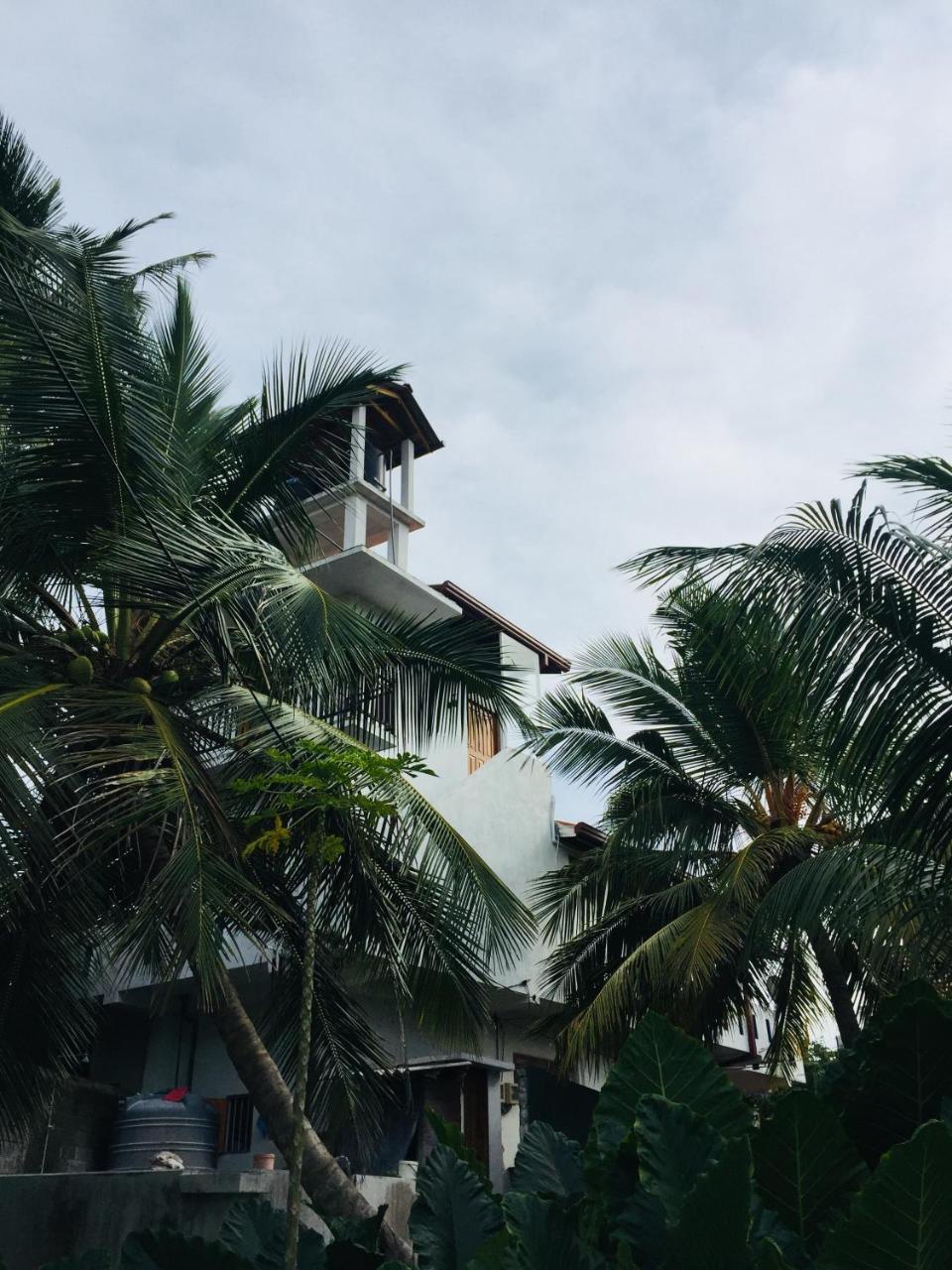 Sanjula Apartments Hikkaduwa Exterior foto
